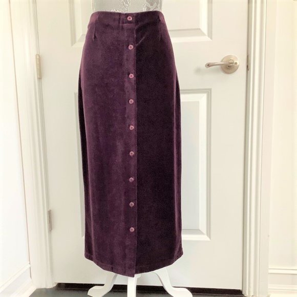 Liz Claiborne Dresses & Skirts - Liz Claiborne Velvet Skirt, Full Length, Size MP, Color: Purple